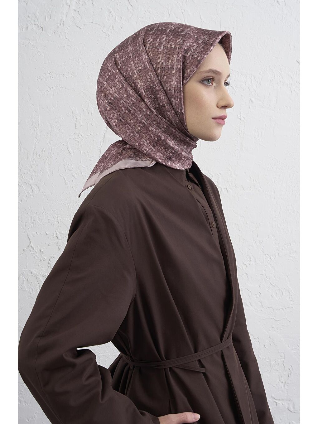 Pembe Soyut Desenli Saf İpek Twill Eşarp 9405D 32-1