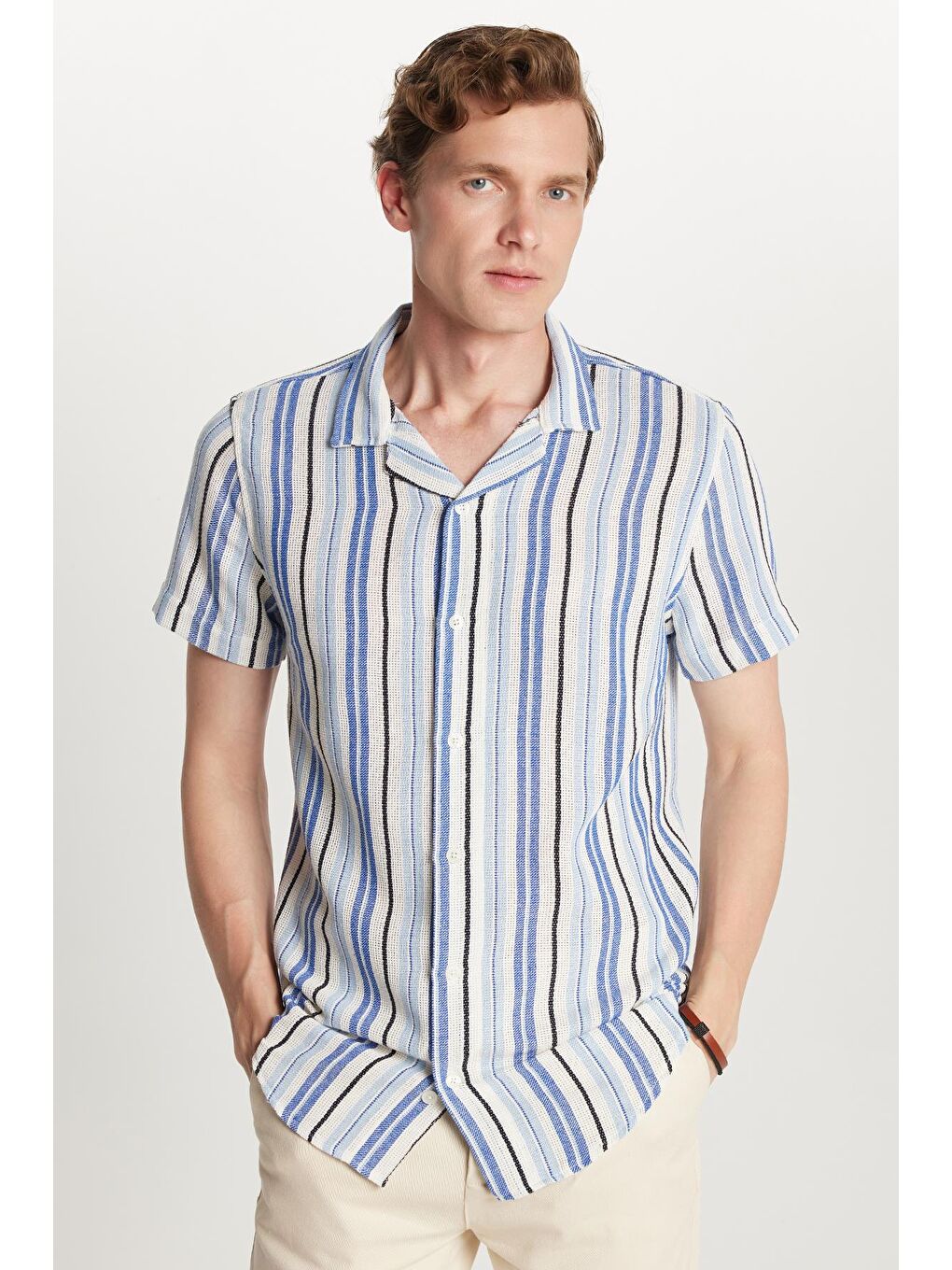 Karışık Erkek Slim Fit Dar Kesim Pamuklu Rahat Kullanım Çizgili Kısa Kollu Apaş Yaka Gömlek-2