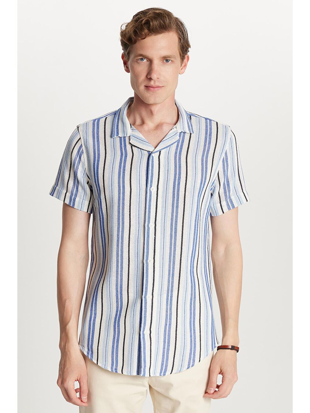 Karışık Erkek Slim Fit Dar Kesim Pamuklu Rahat Kullanım Çizgili Kısa Kollu Apaş Yaka Gömlek-3