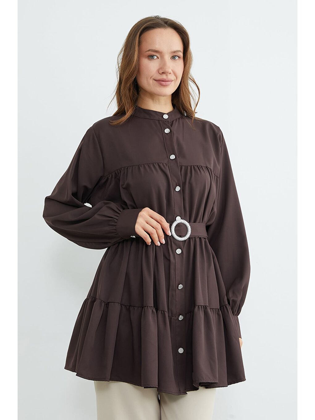 Kahverengi Fullamodest Beli Kemerli Taşlı Tunik