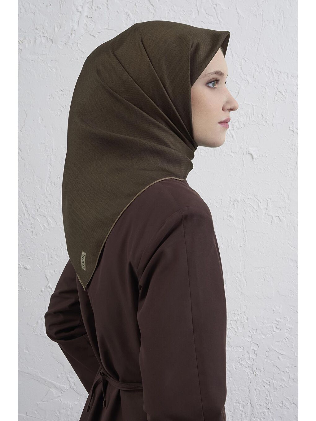 Kahverengi Soyut Desenli Saf İpek Twill Eşarp 9415D 32-1