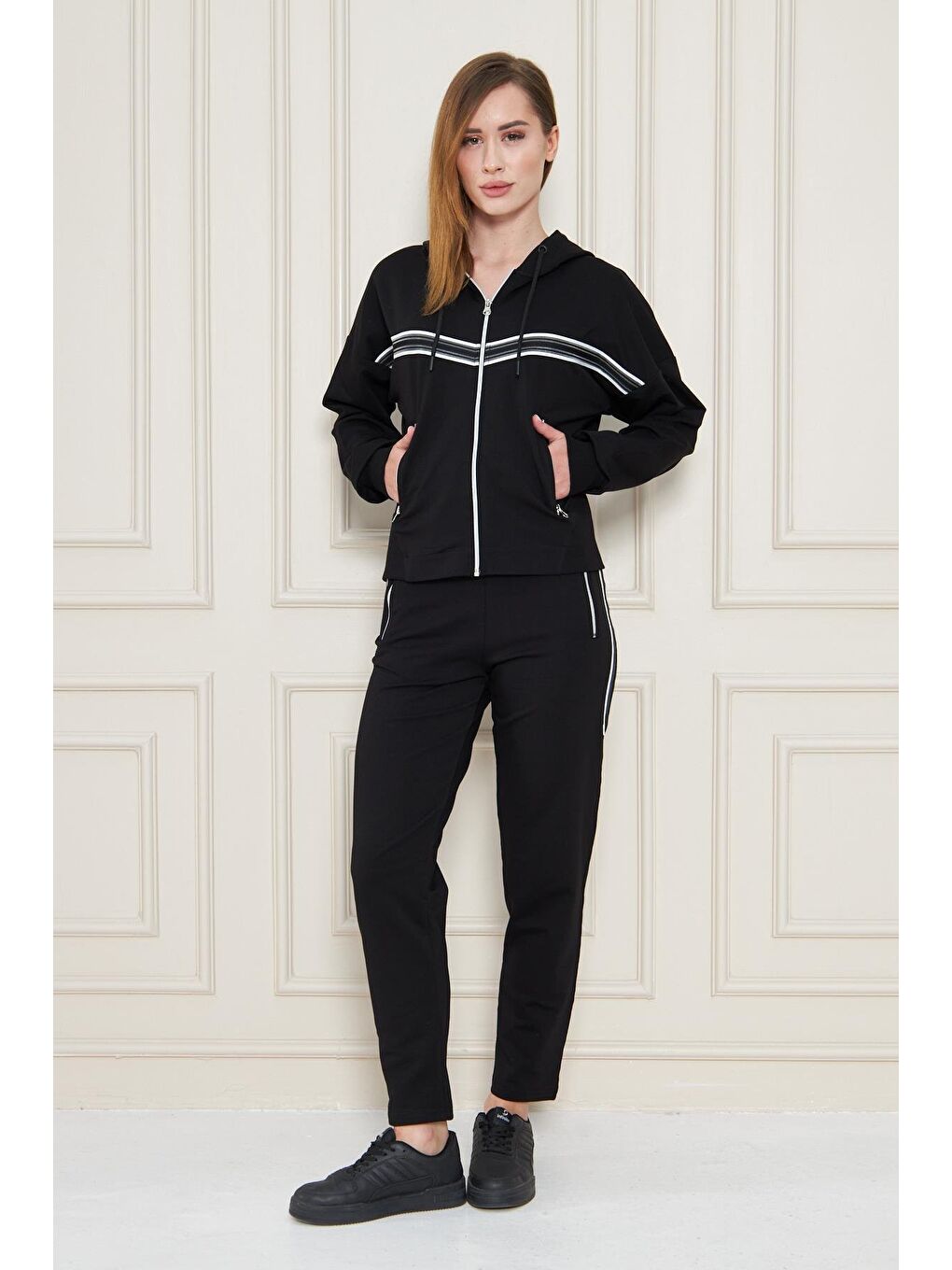 Kadın Pamuklu Tam Fermuarlı Kapüşonlu Eşofman Takımı Siyah 5552-S-1