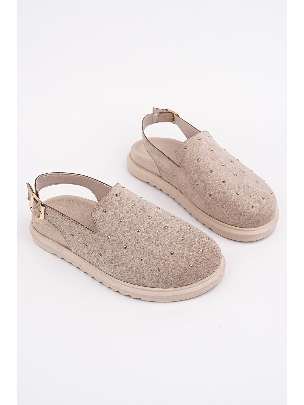 Bej LİLOW Süet Deri Gold Zımbalı Ayarlanabilir Tokalı Günlük Rahat Önü Kapalı Kadın Sandalet-1