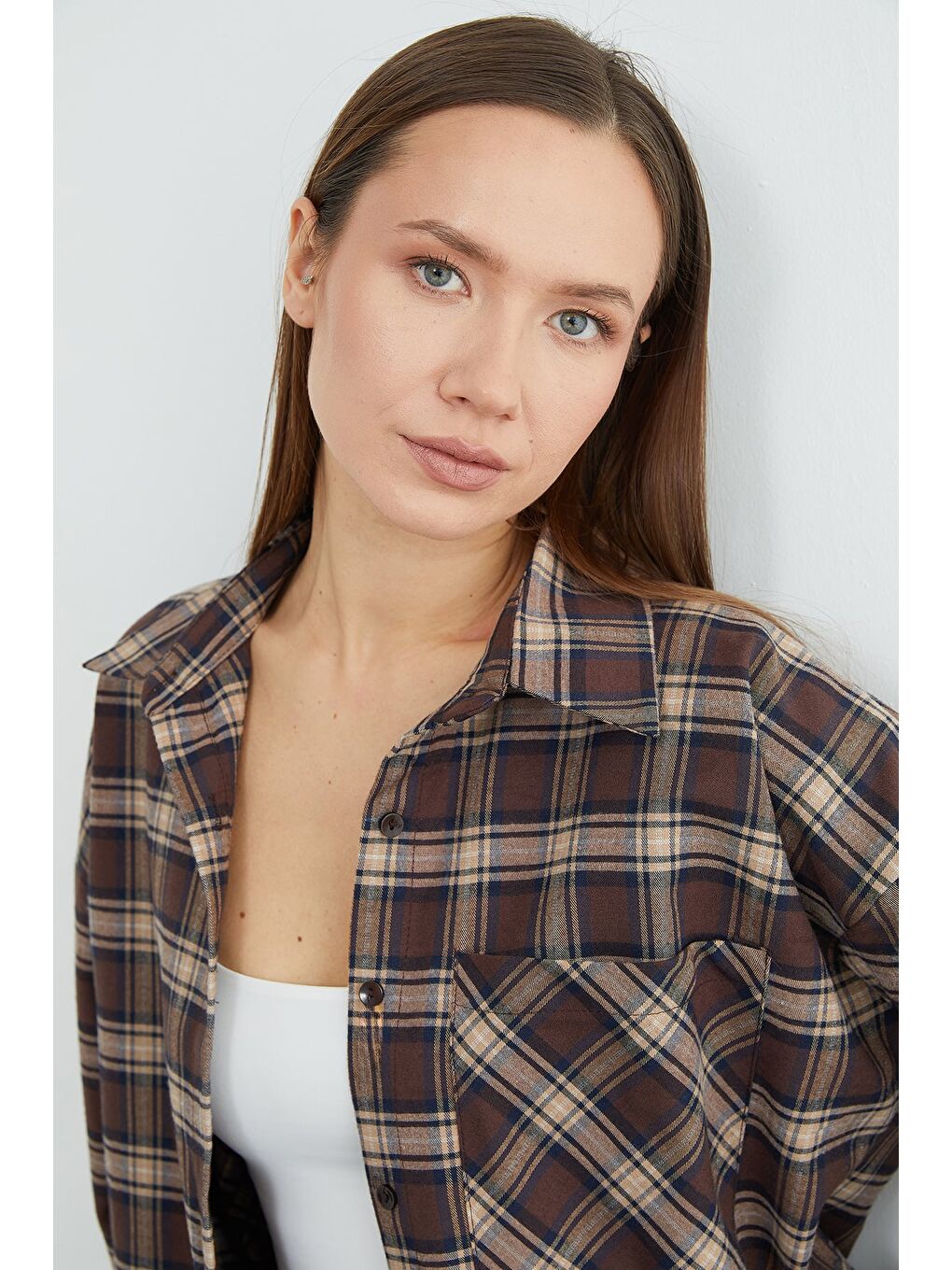 Kahverengi Ekose Desenli Tek Cepli Oversize Gömlek-3