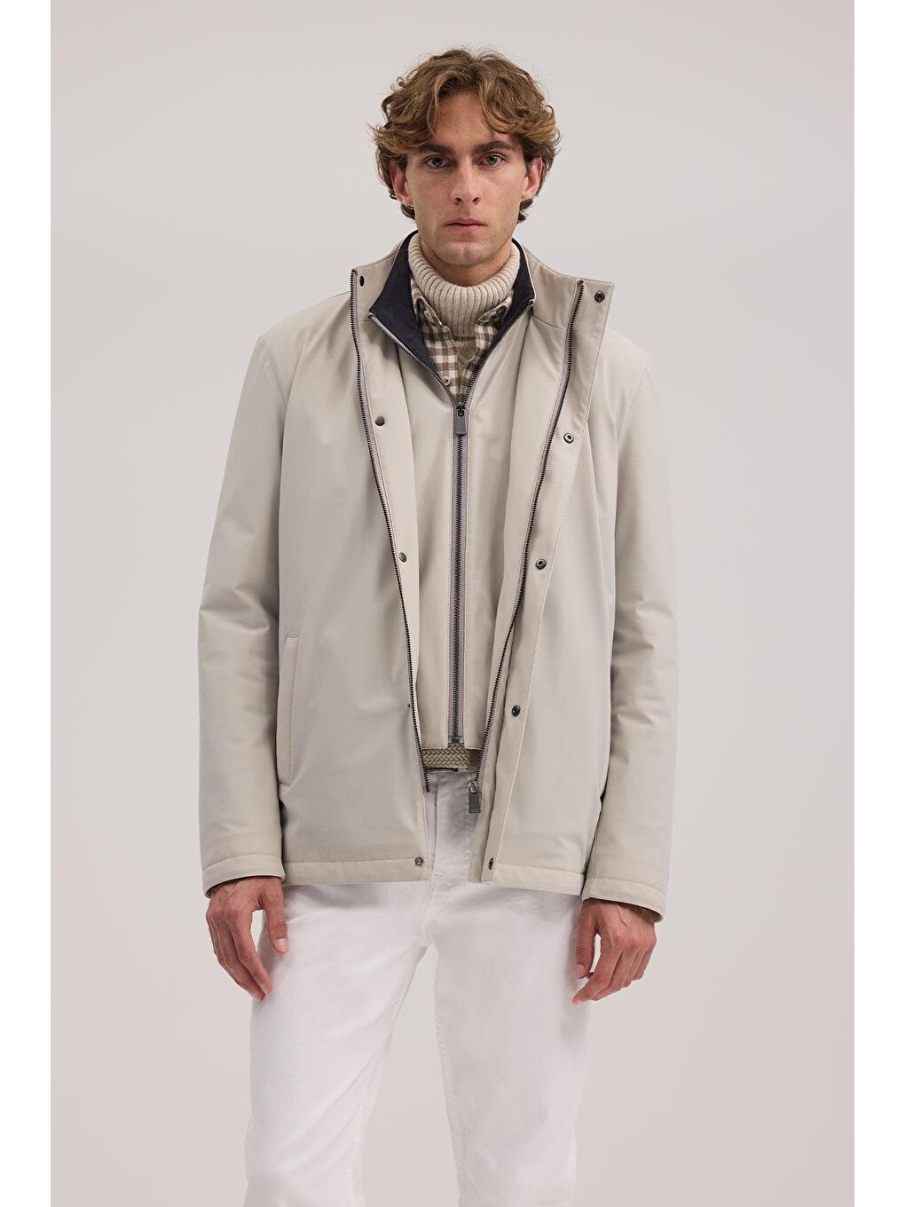 Bej Comfort Fit Hakim Yaka Mont