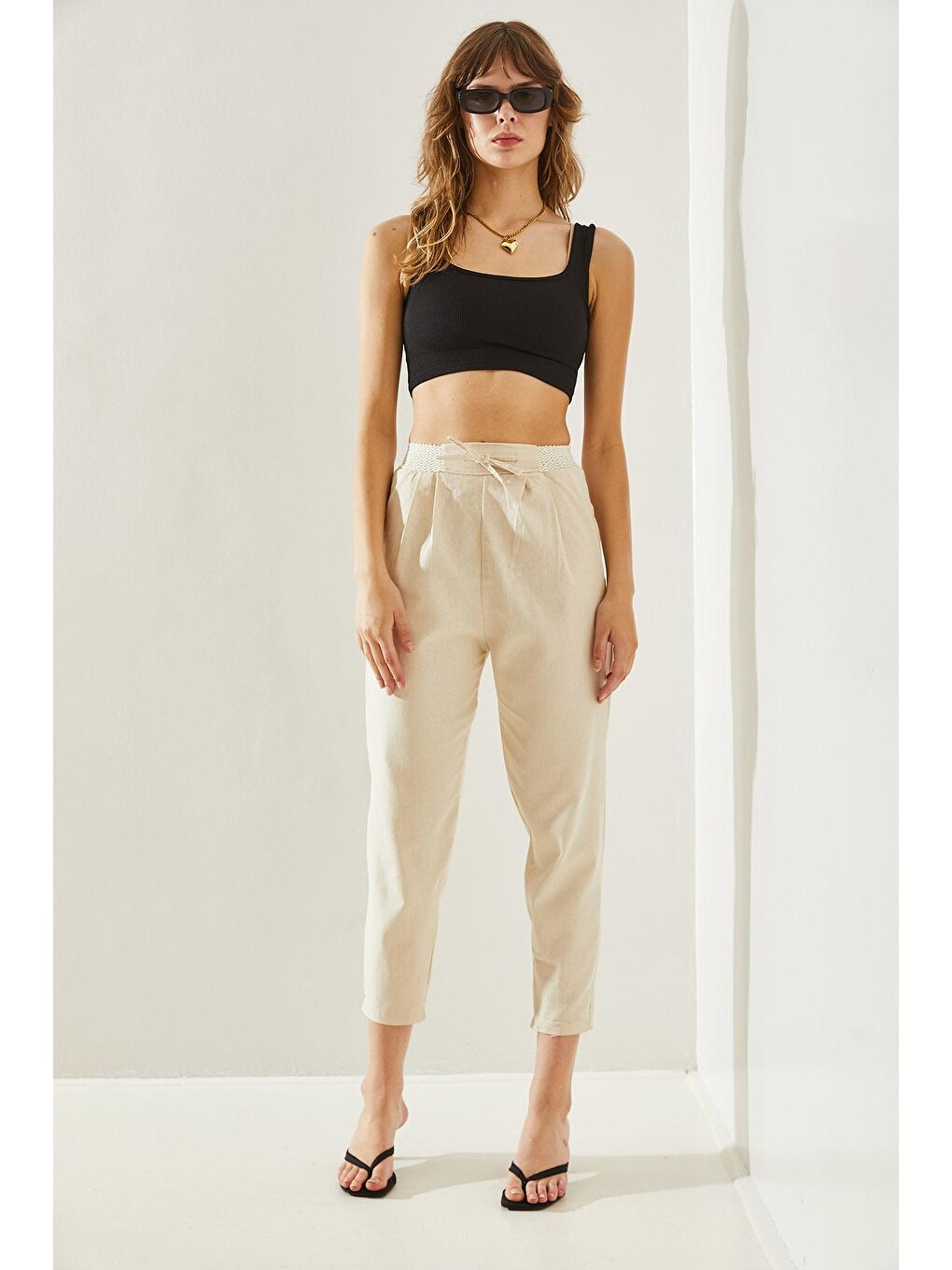 Ekru Kadın Balık Sırtı Keten Bel Detaylı Pantolon-1