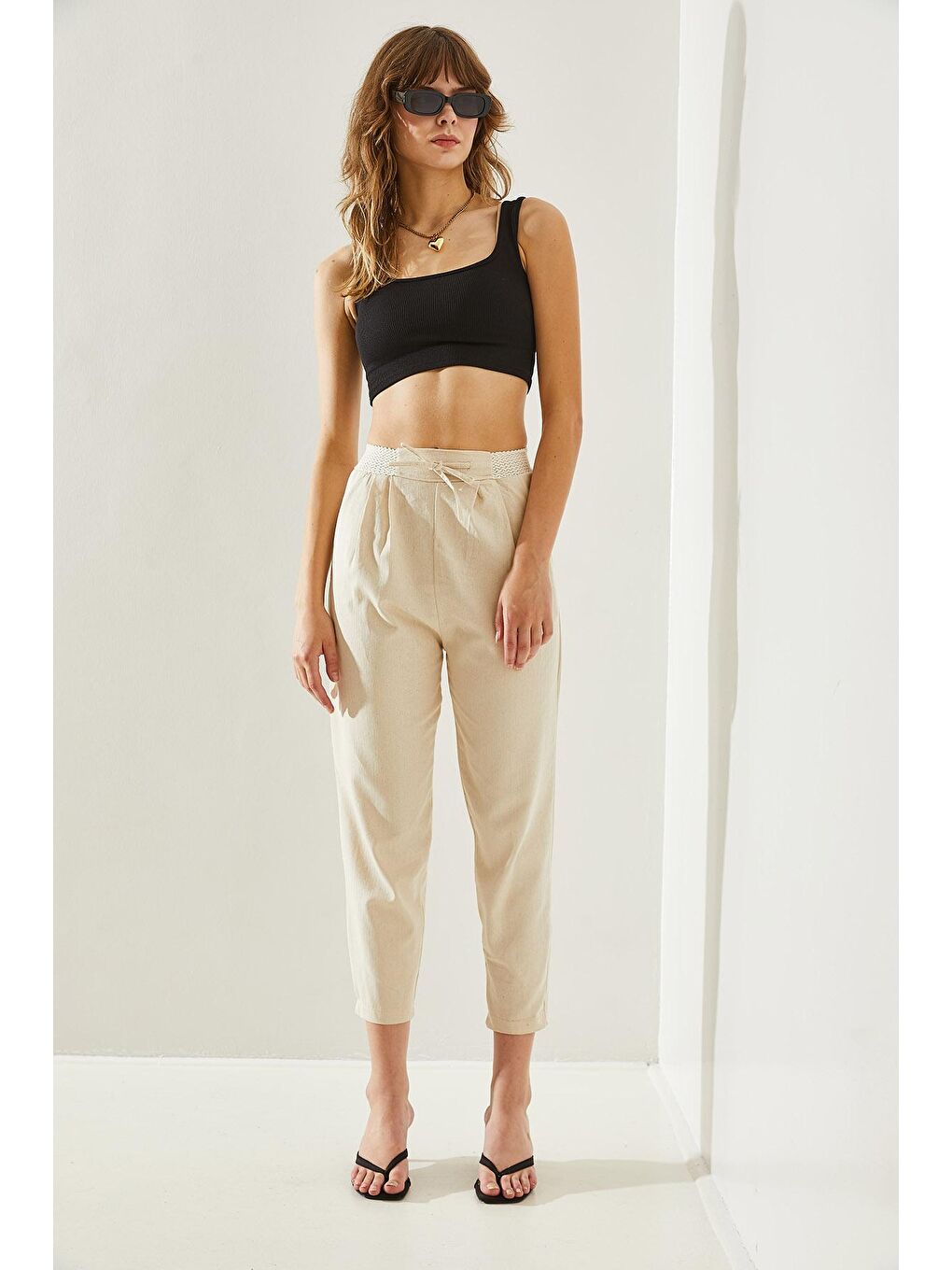 Ekru Kadın Balık Sırtı Keten Bel Detaylı Pantolon-4