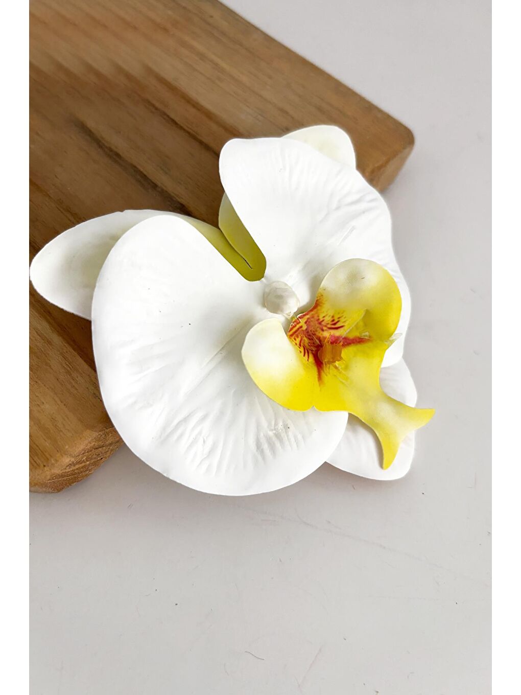 Beyaz Aloha Orkide Çiçeği Süslü Çok Amaçlı Pens Toka-2
