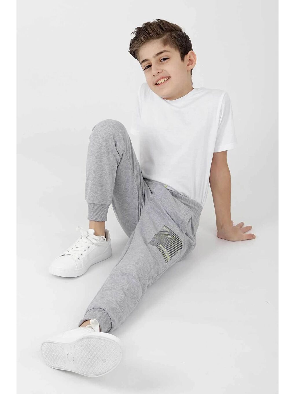 Gri Erkek Çocuk Nyc Neon Manşetli Trend Eşofman Takımı Ak2093-2