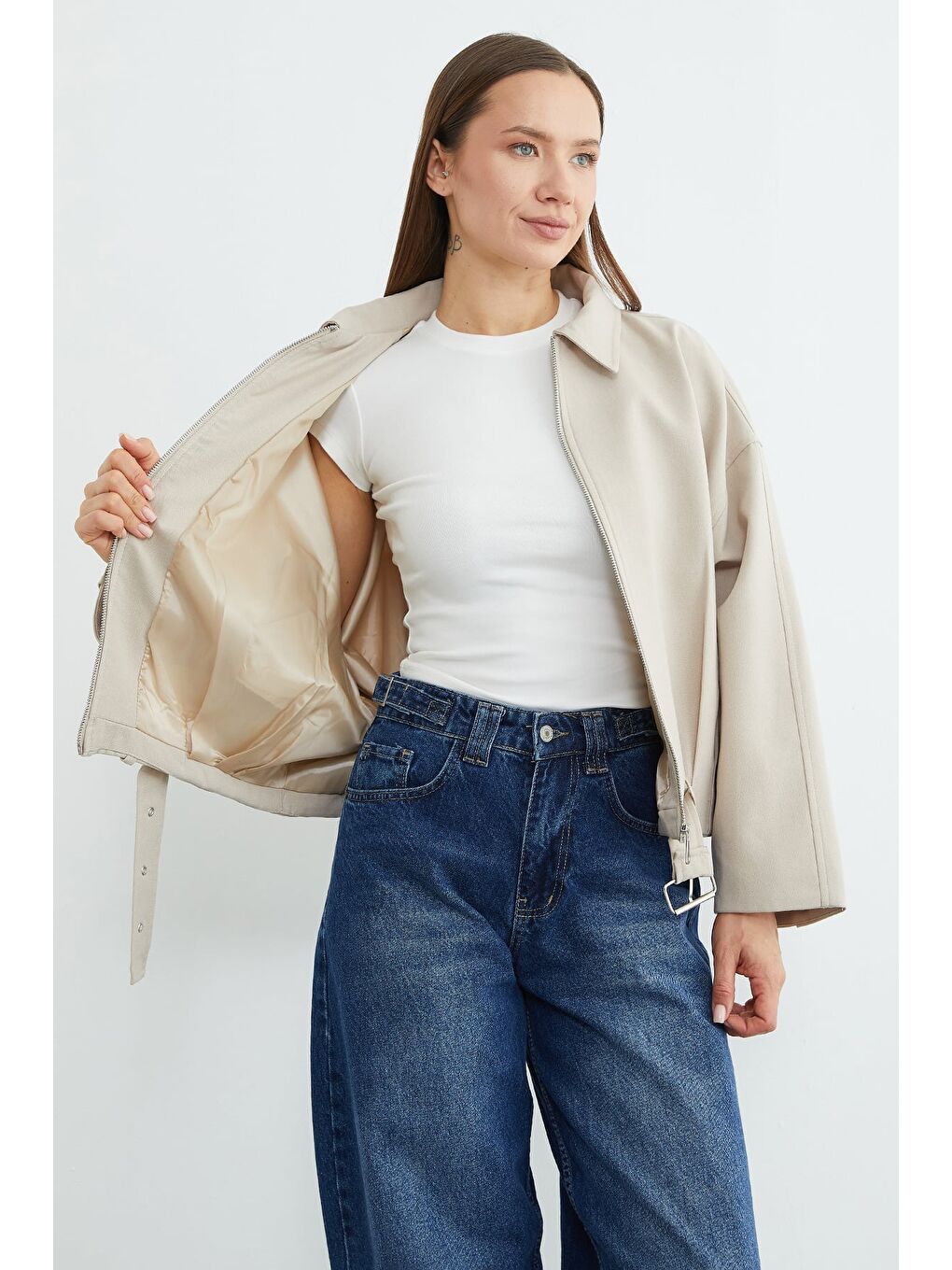 Bej Kemerli Pileli Oversize Trençkot-4