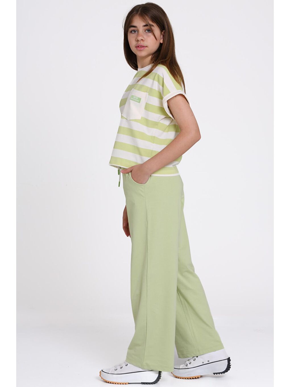 Yeşil Çizgili Baskılı 8-12 Yaş Takım - 2458-6-3