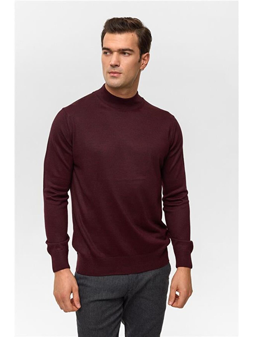 Koyu Bordo Regular Düz Yarım Balıkçı Yaka Triko