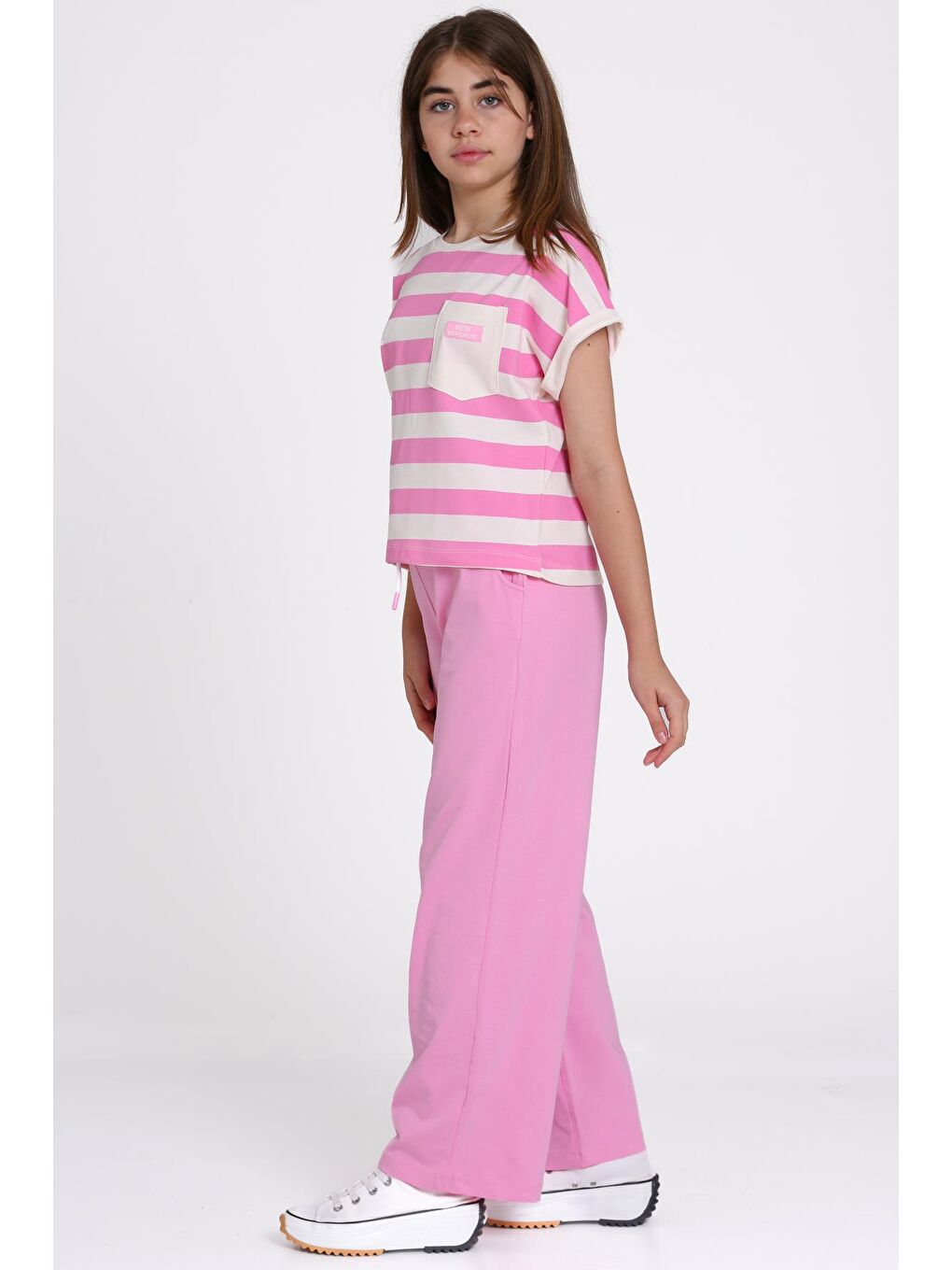 Pembe Çizgili Baskılı 8-12 Yaş Takım - 2458-5-3