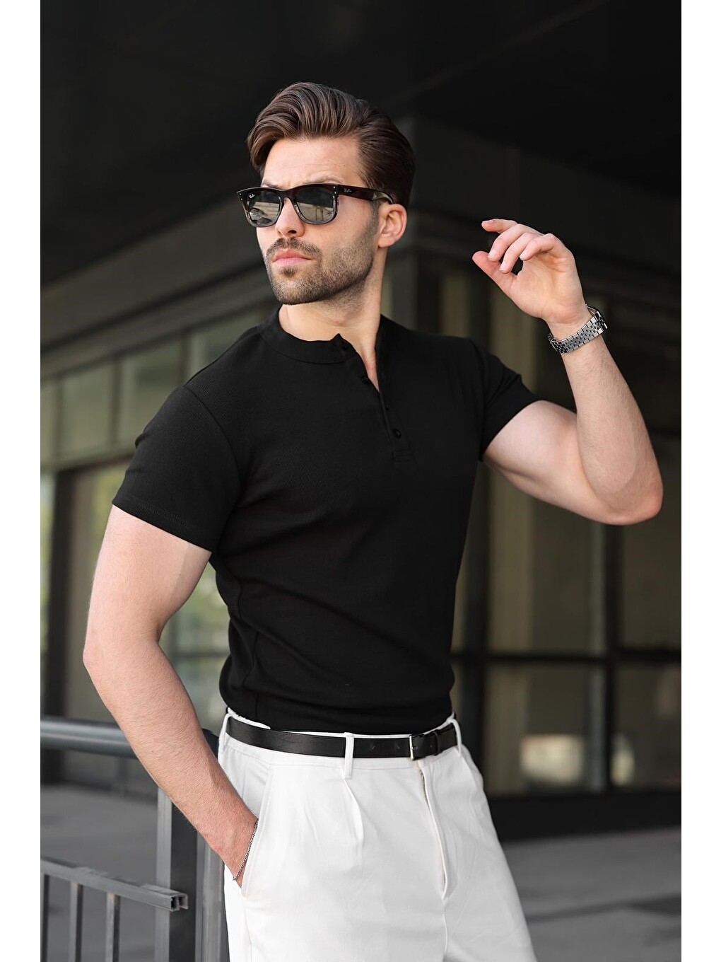 Siyah Slim Fit Hakim Yaka Triko Erkek Tişört E7189