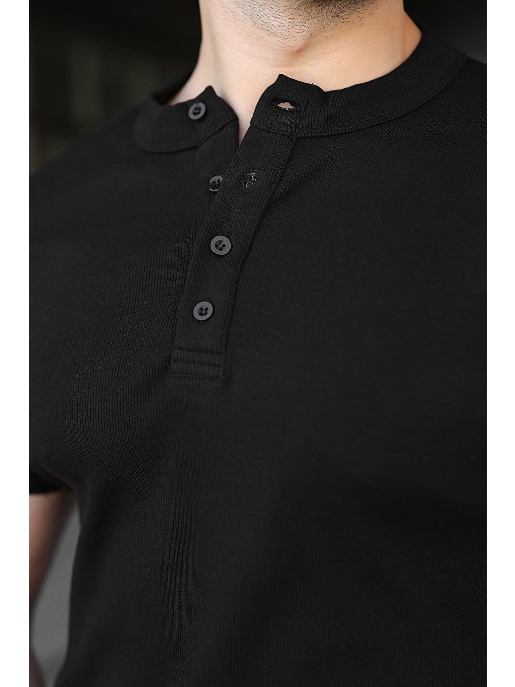 Siyah Slim Fit Hakim Yaka Triko Erkek Tişört E7189-2