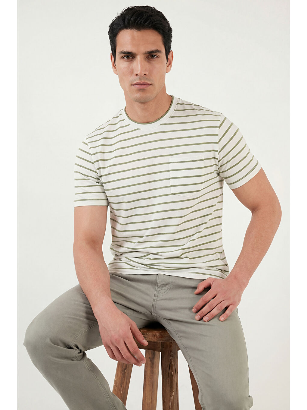 Yeşil Pamuklu Çizgili Cep Detaylı Bisiklet Yaka T Shirt 5904057-3