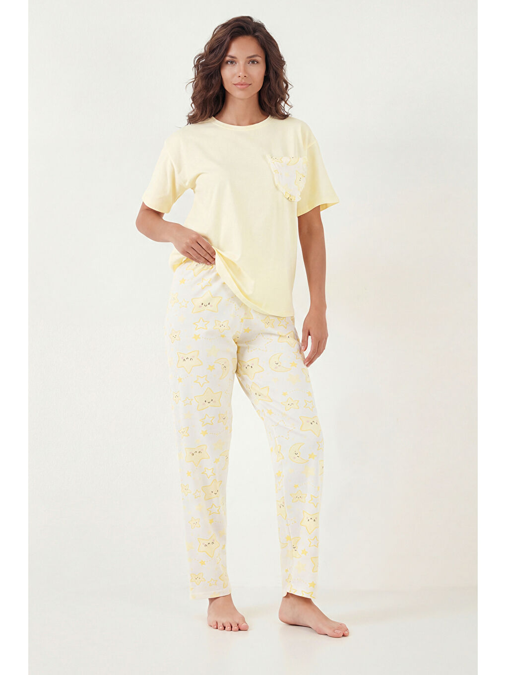 Sarı Pamuklu Regular Fit Bisiklet Yaka Cep Detaylı Pijama Takımı 6091325-4