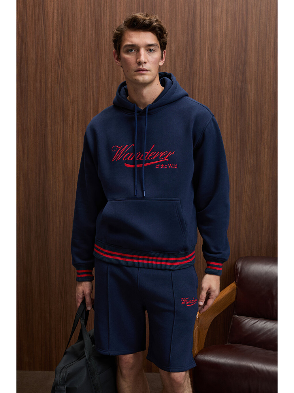 Phantoseas Erkek Kapüşonlu Önü Nakışlı Etek Ve Kol Triko Detaylı Lacivert Sweatshirt-1