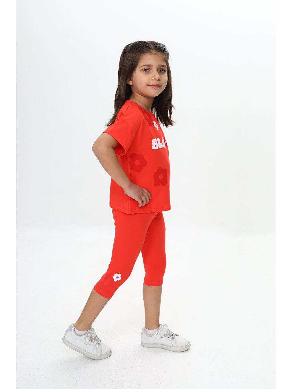 Kırmızı Kız Çocuk Bloom Yazı Çiçek Baskılı Kaprili Takım-2