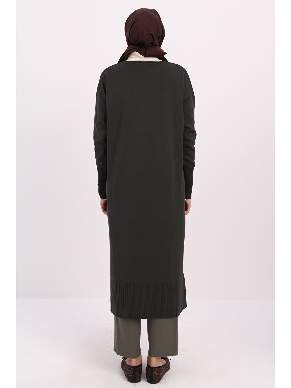 Siyah Füme Düğmeli Triko Hırka-3