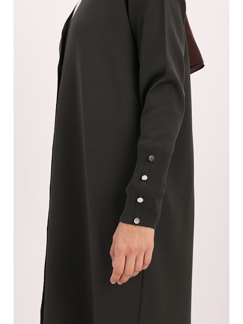 Siyah Füme Düğmeli Triko Hırka-4