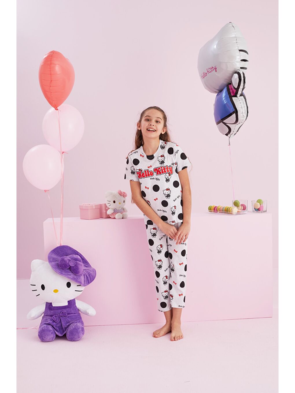 SİYAH İNCİ Gri Hello Kitty Lisanslı %100 Pamuk Gri Çok Renkli Bisklet Yaka Pijama Takım - 1