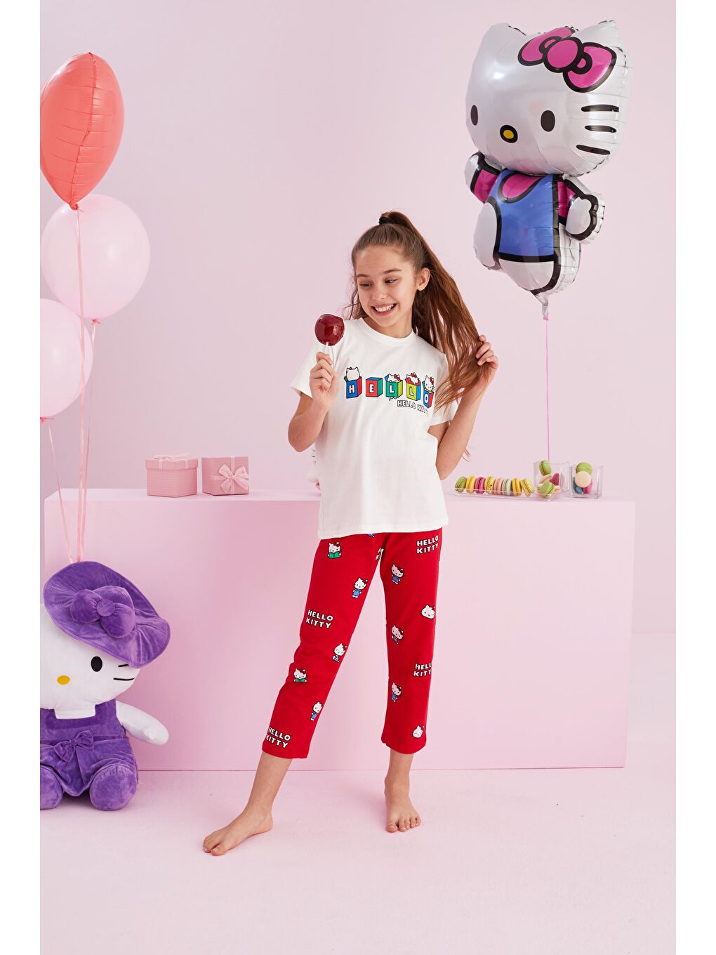 SİYAH İNCİ Beyaz Hello Kitty Lisanslı %100 Pamuk Beyaz Çok Renkli Bisklet Yaka Pijama Takım - 1