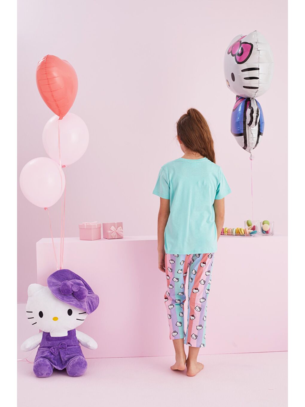 SİYAH İNCİ Yeşil Hello Kitty Lisanslı %100 Pamuk Yeşil Çok Renkli Bisklet Yaka Pijama Takım - 2