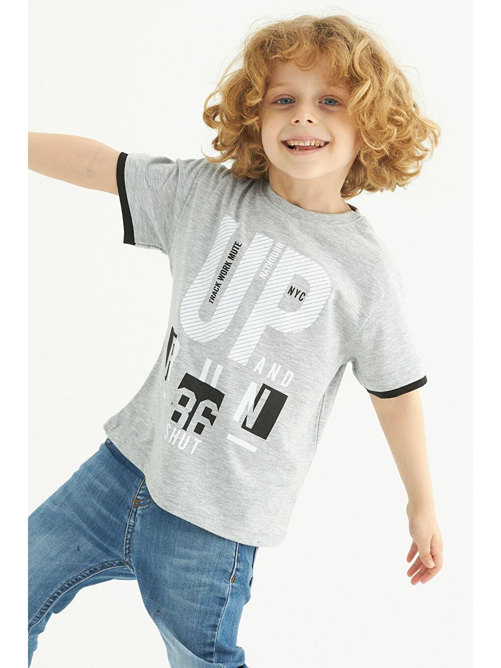 Bisiklet Yaka Kısa Kol Up Yazı Baskılı Gri Renk Erkek Çocuk Tshirt-1