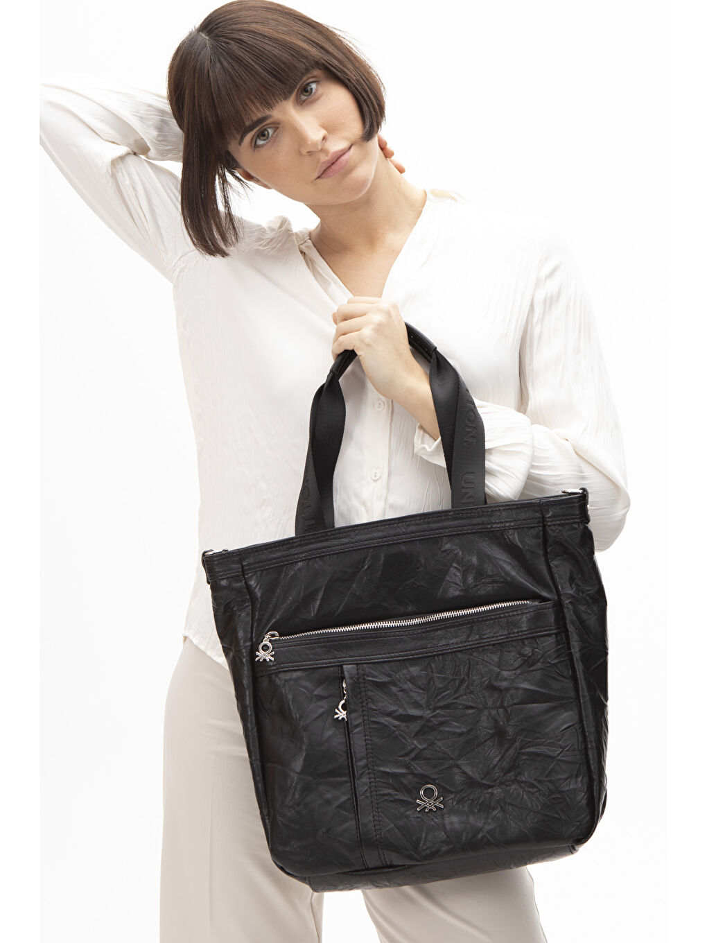 Siyah Kadin Kol Çantasi Si̇yah BNT1473-1