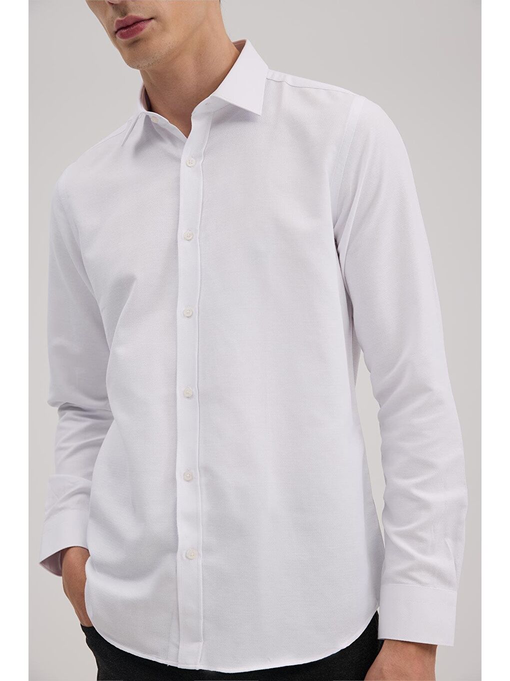Beyaz Comfort Fit Klasik Yaka Pamuk Karışımlı Gömlek-2