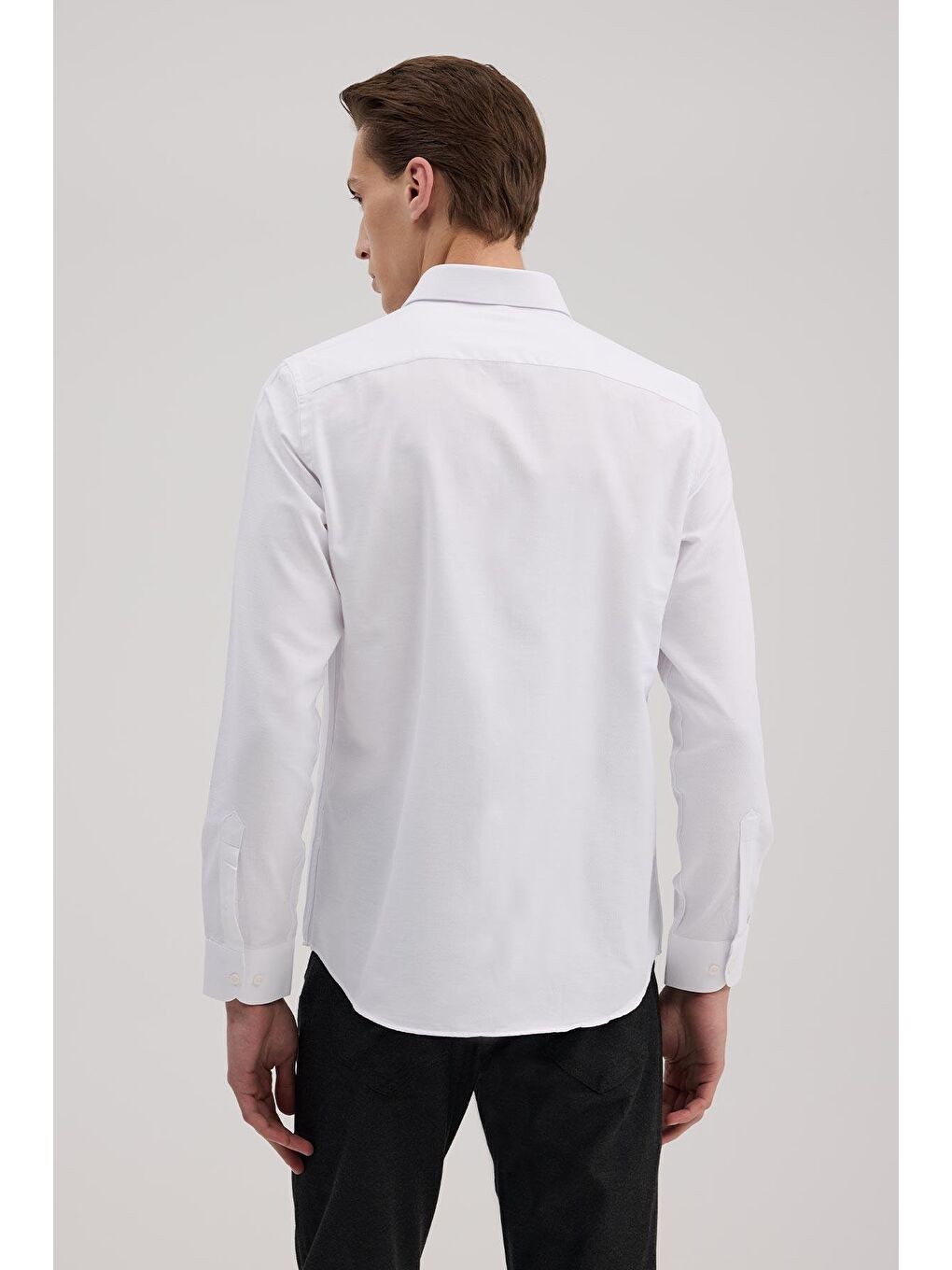 Beyaz Comfort Fit Klasik Yaka Pamuk Karışımlı Gömlek-3