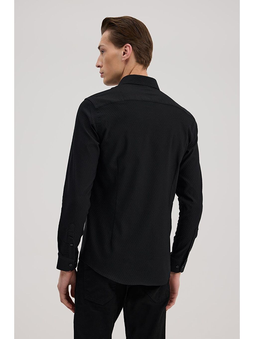 Siyah Comfort Fit Klasik Yaka Kendinden Desenli Gömlek-3