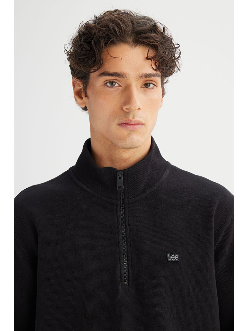 Siyah Regular Fit Kapüşonlu Yarım Fermuarlı Sweatshirt-3