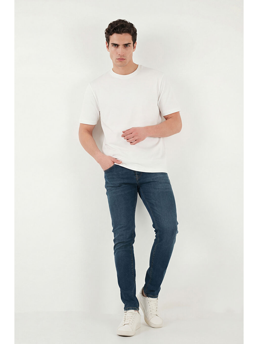 Yeşil Dar Kalıp Düşük Bel Dar Paça Jeans 1115C55NAPOLI-1