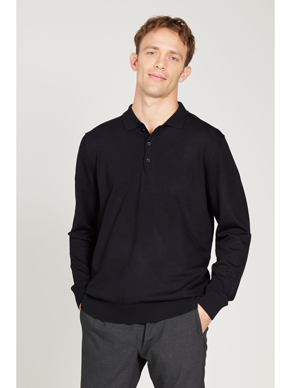 Erkek Siyah Standart Fit Normal Kesim Polo Yaka Triko Kazak-2