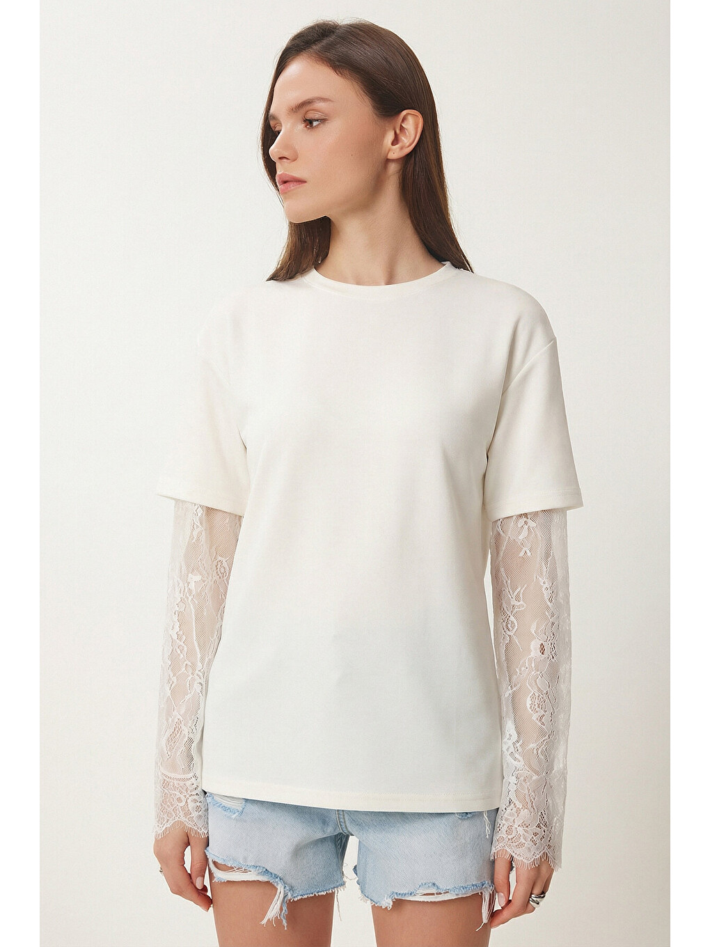 Beyaz Dantel Detaylı Oversize Modal T-shirt KEMİK LNT0028-3