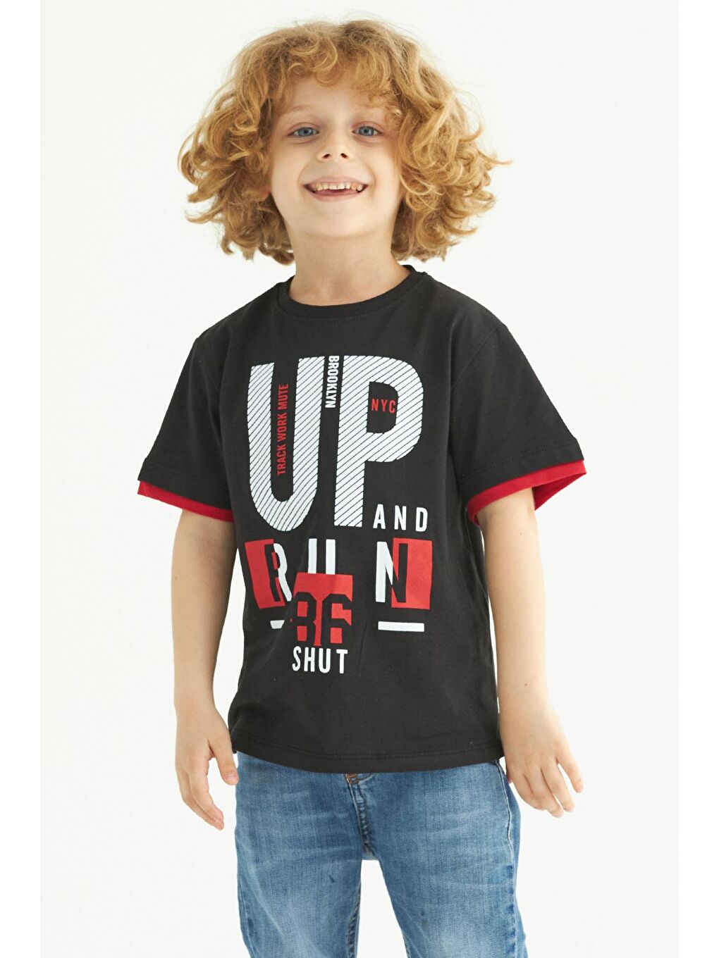 Bisiklet Yaka Kısa Kol Up Yazı Baskılı Siyah Renk Erkek Çocuk Tshirt