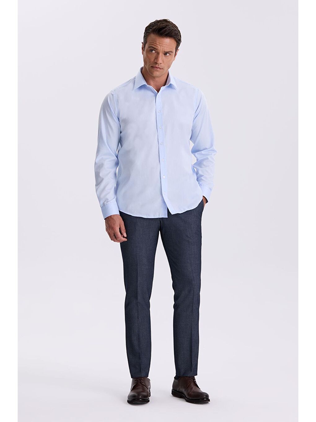 Mavi Comfort Fit Ütü Gerektirmeyen %100 Pamuk Non İron Gömlek-1