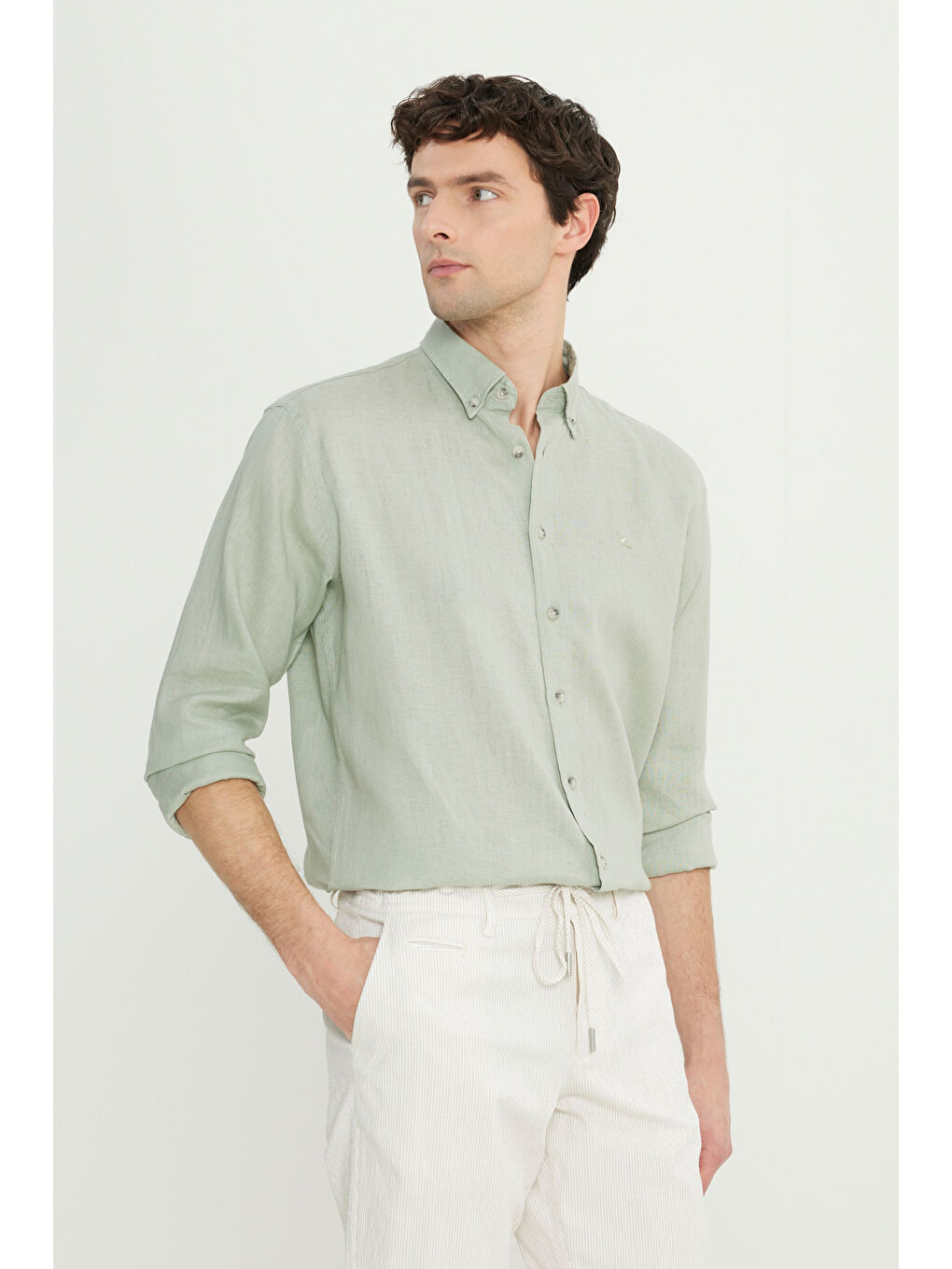 Erkek Haki %100 Keten Comfort Fit Rahat Kesim Düğmeli Yaka Gömlek