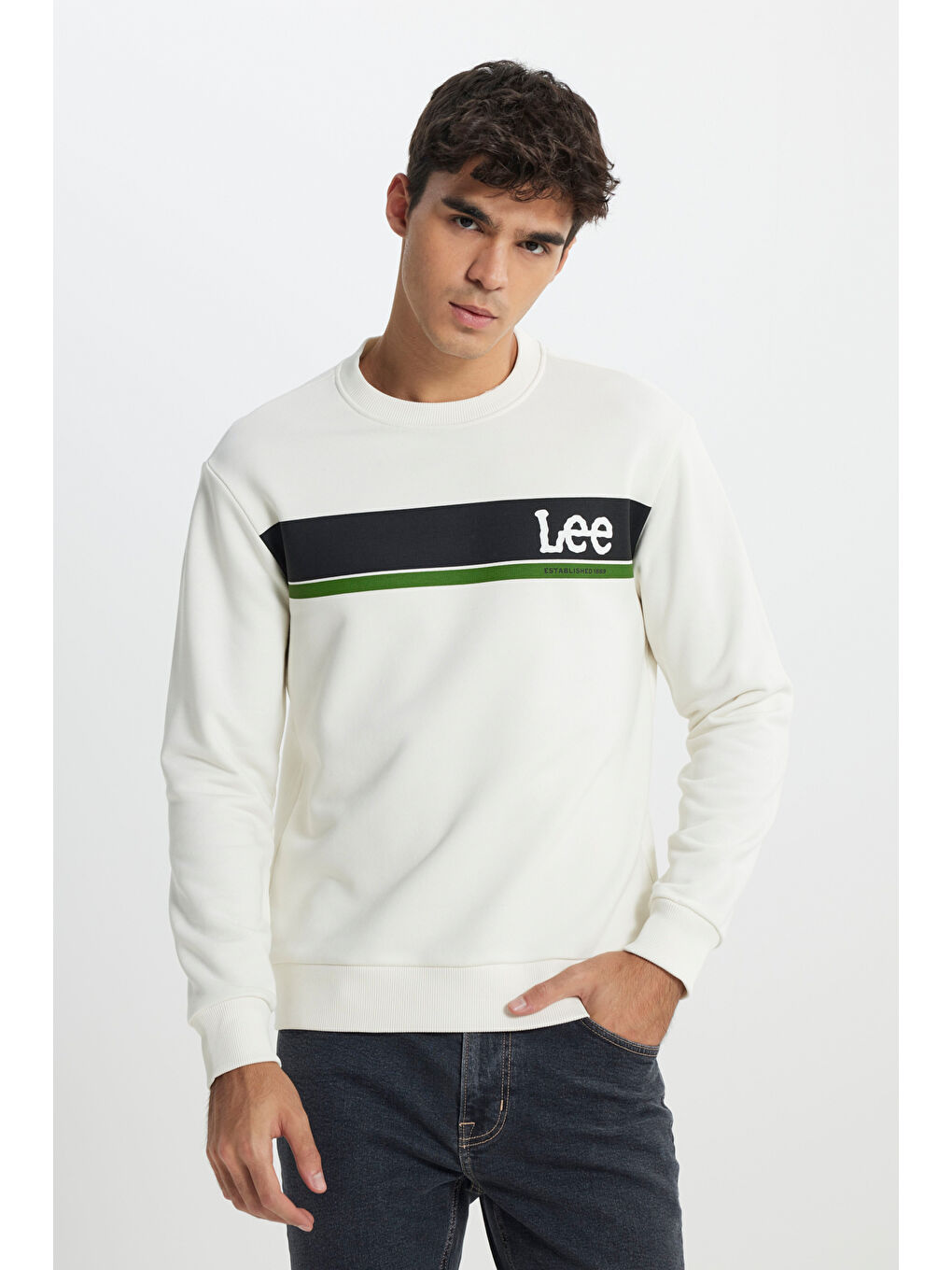 Beyaz Regular Fit Bisiklet Yaka Sweatshirt-1