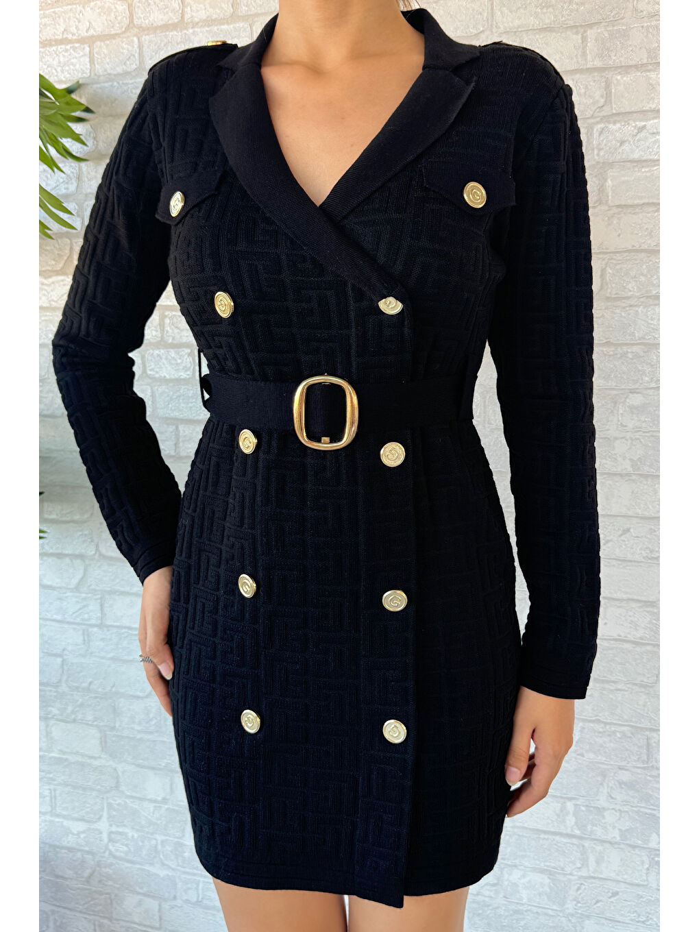 Siyah Kemerli Düğme Detaylı Triko Elbise-1