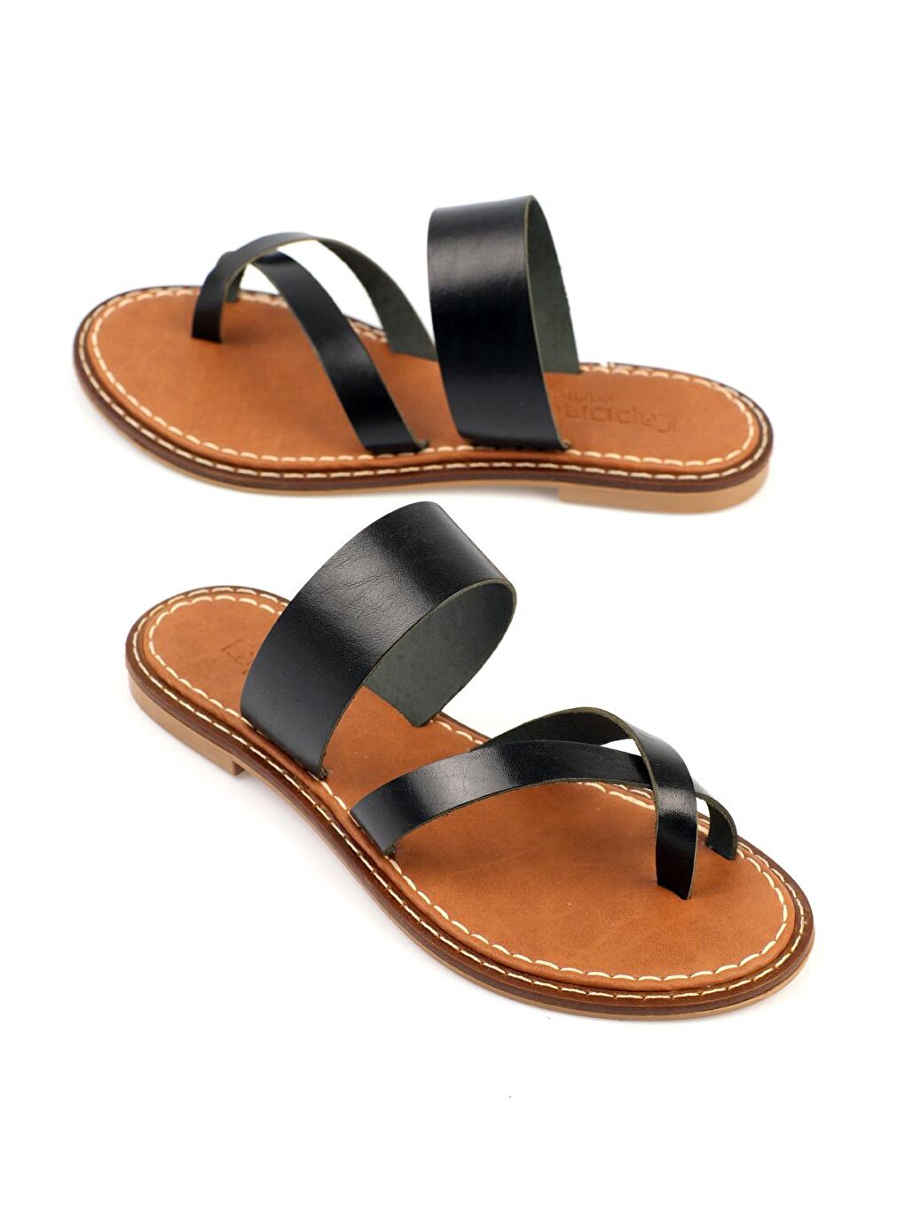 Siyah Tek Bant Parmak Arası Deri  Kadın Terlik-1