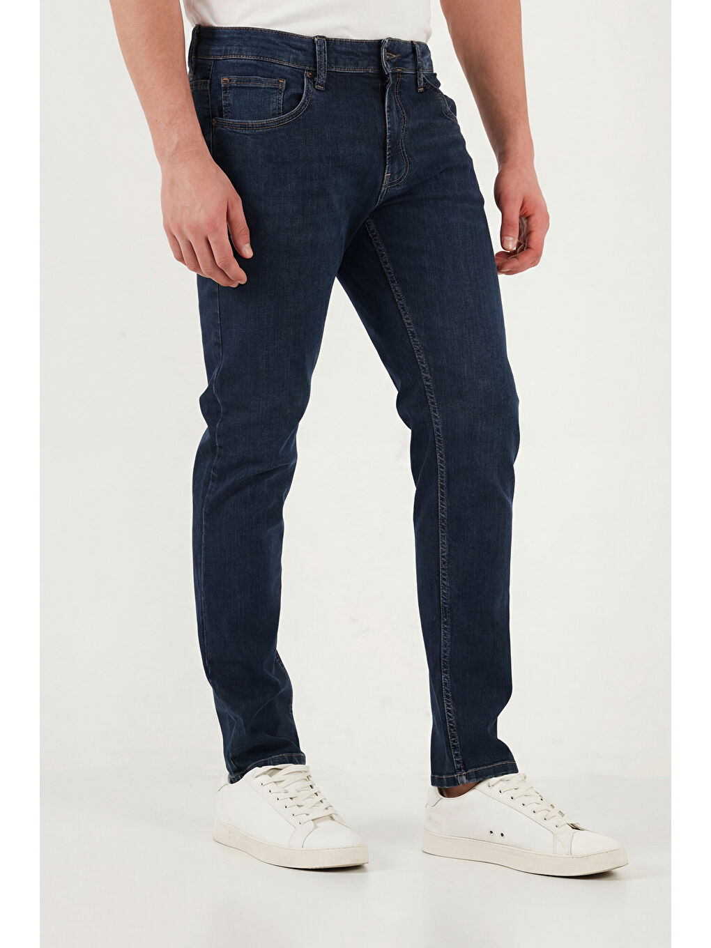 Lacivert Dar Kalıp Dar Paça Yüksek Bel Jean Pantolon 3300C51TOKYO-3