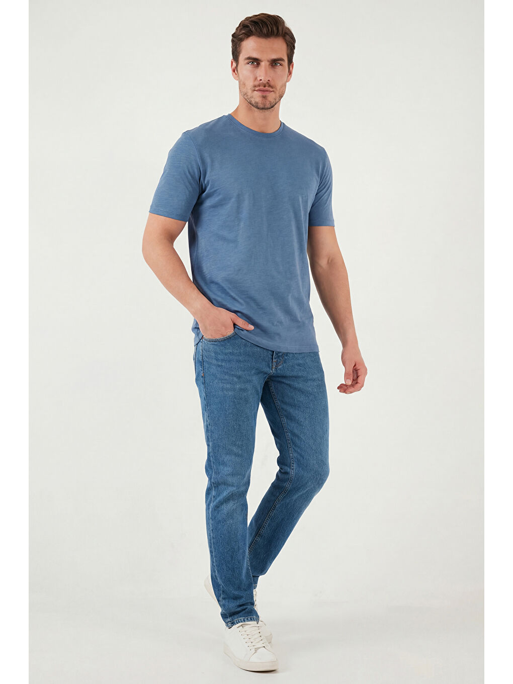 Mavi Dar Kalıp Düşük Bel Dar Paça Jean Pantolon 1115C69NAPOLI-1