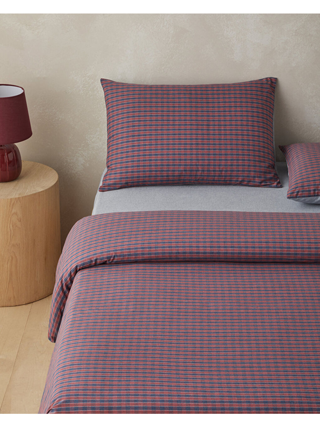 Tile Check İpliği Boyalı Çift Kişilik Nevresim Takımı 200x220 cm Lacivert-Kırmızı-1