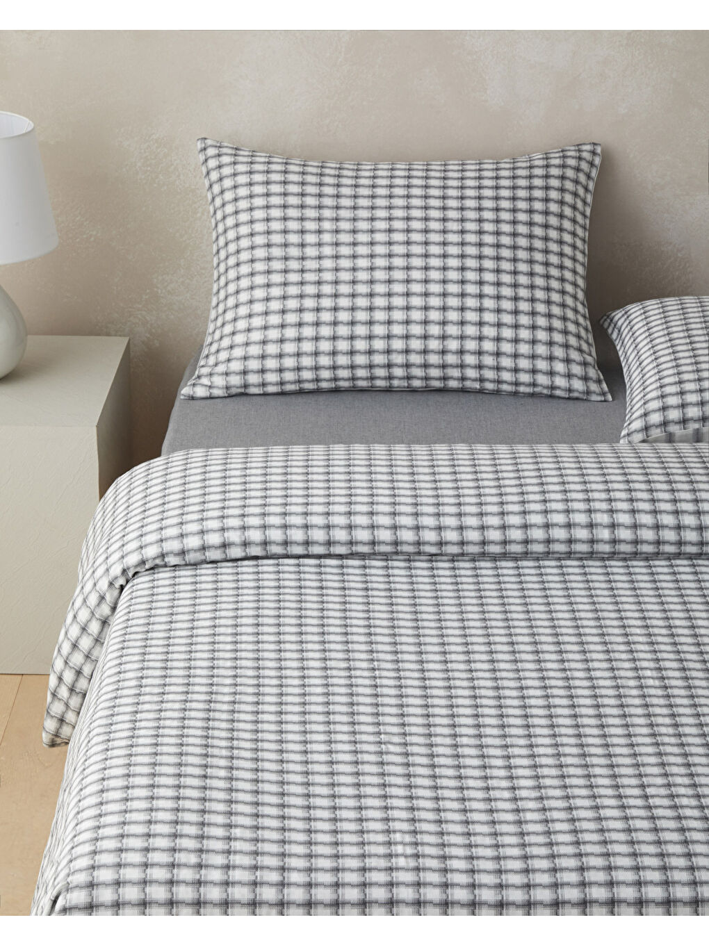 Swirl Check İpliği Boyalı Çift Kişilik Nevresim Takımı 200x220 cm Siyah-1