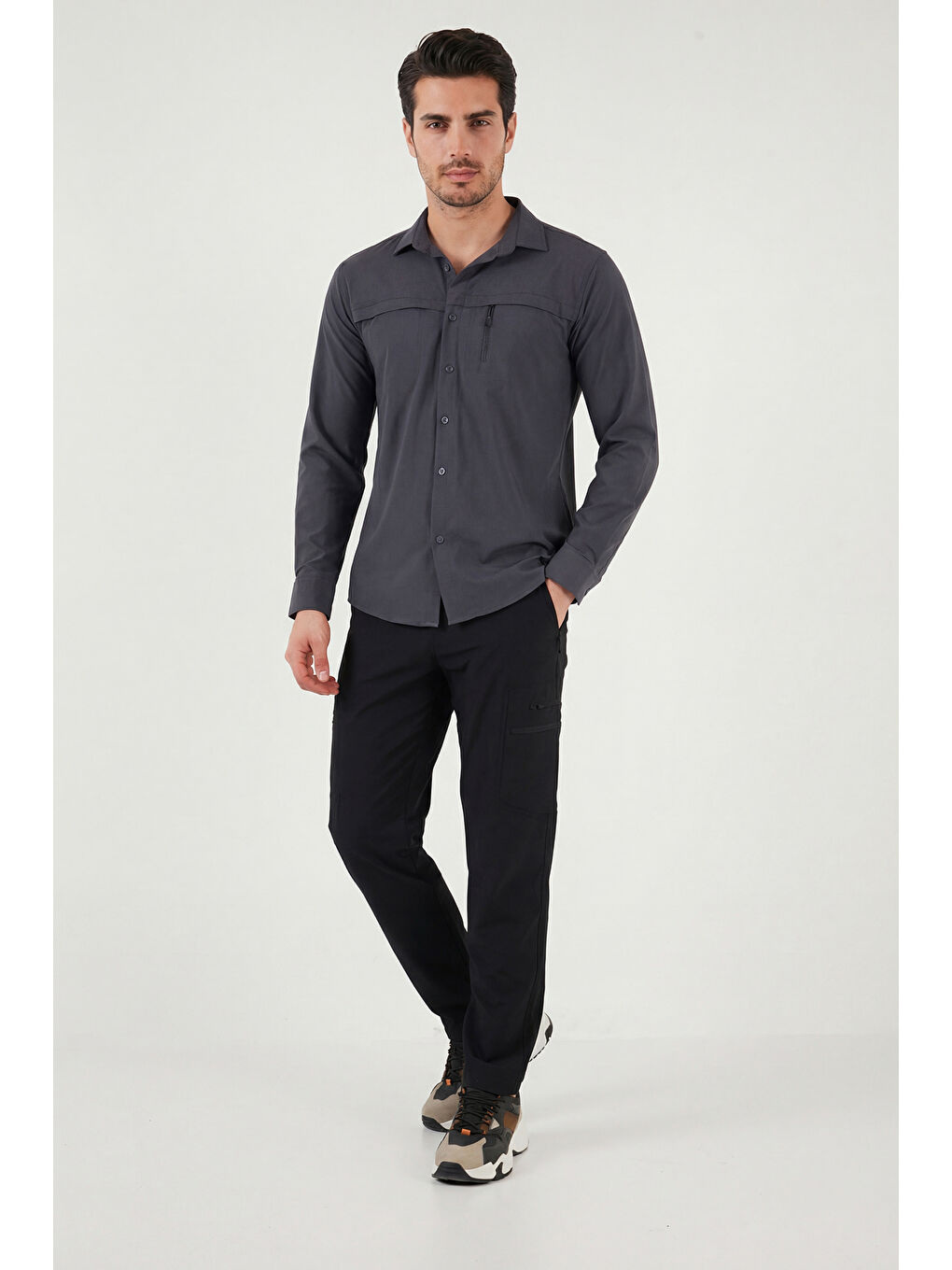 Siyah Normal Kalıp Lastikli Bel Su İtici Düz Paça Trekking ve Kurye Pantolon 693288-2