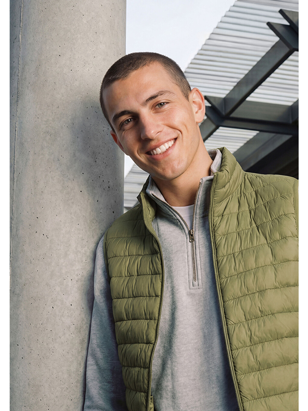 Erkek Yeşil Polyester Dolgulu Regular Fit Yelek-2