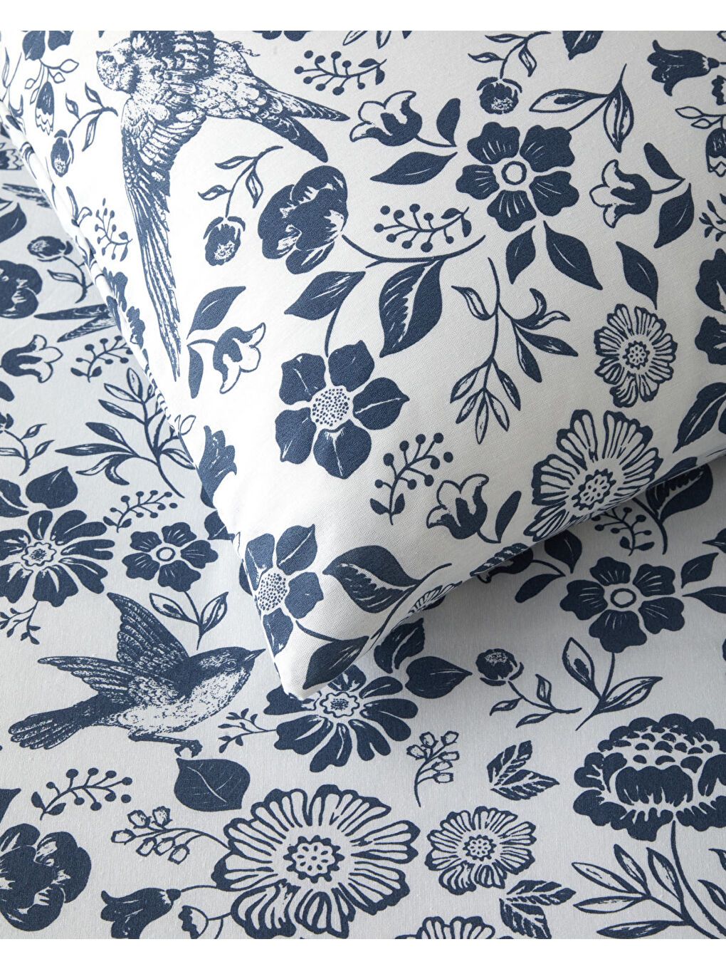 Garden Lullaby  Kolay Ütülenir Çift Kişilik Nevresim Takımı 200x220 cm Koyu Mavi-3